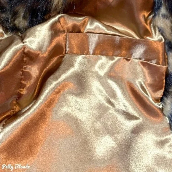 Oversized Faux Fur‎ Soft Animal Print Vest Womens XS Cheetah Adrienne Landau - Picture 13 of 16